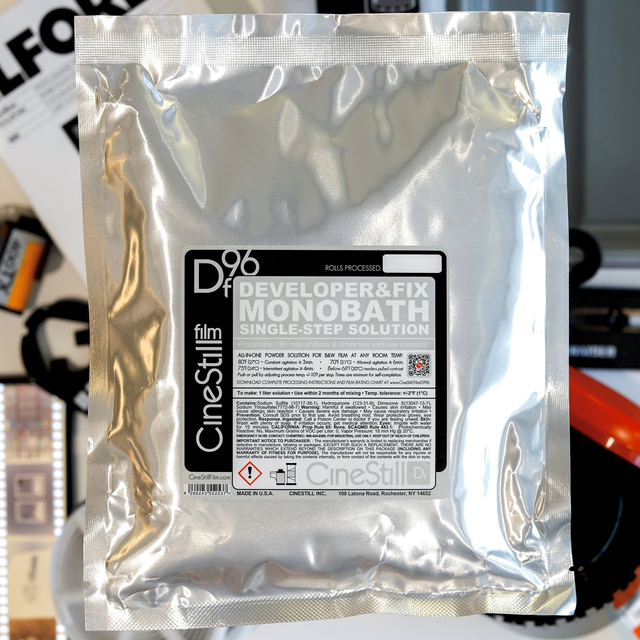 Entwickler: CineStill Df96 Monobath
