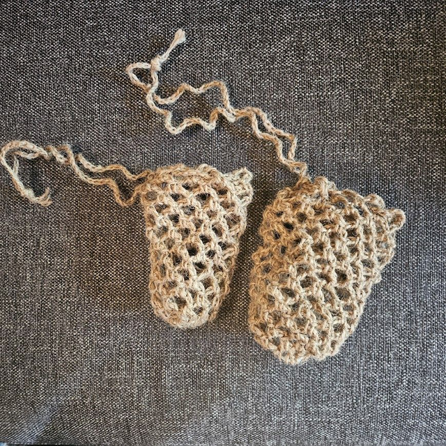 Heinäverkko, virkattu - haynet crocheted