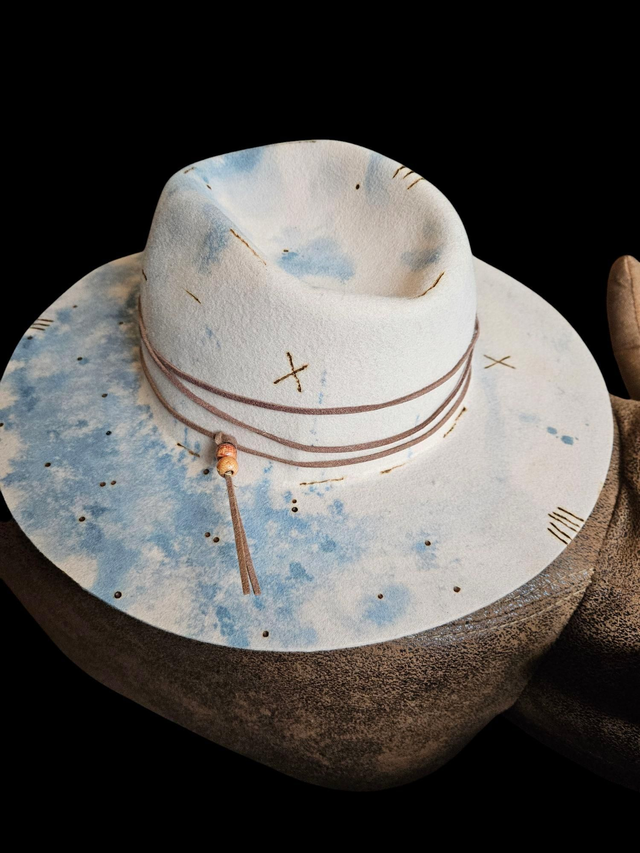 Don't be blue hand dyed fedora