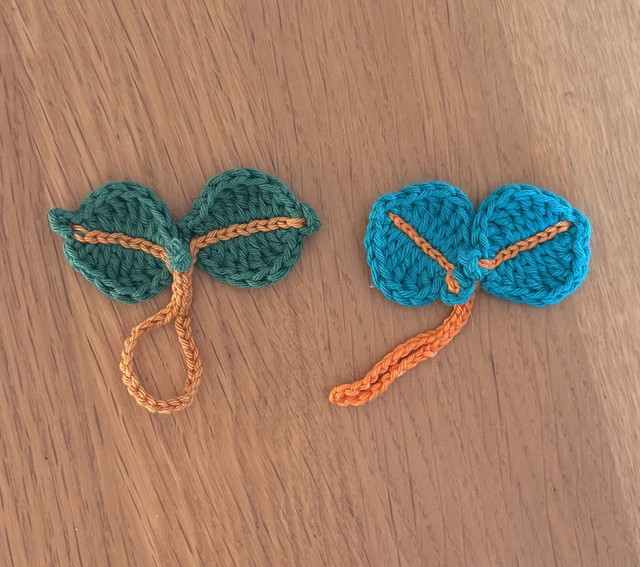 Petites feuilles à accrocher