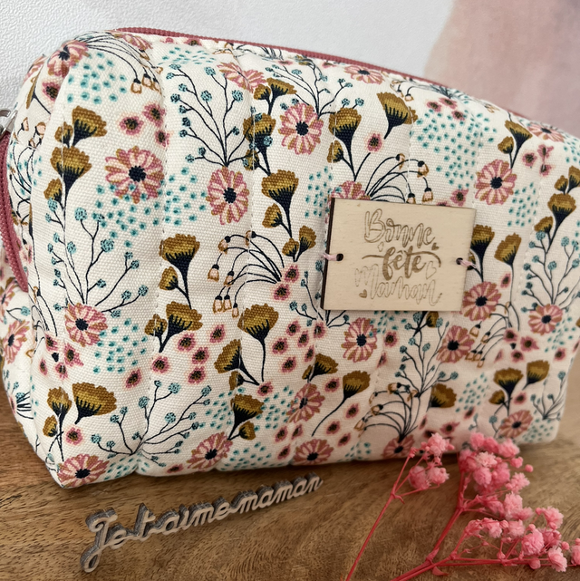 Trousse large fleurie 