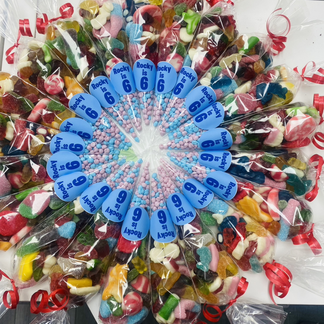 Sweet cones Name and age sticker 