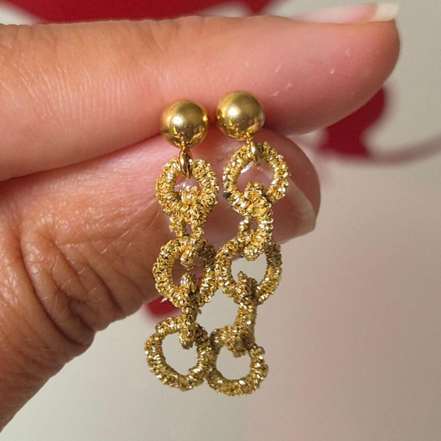 Boucles d'oreille en dentelle Aurore