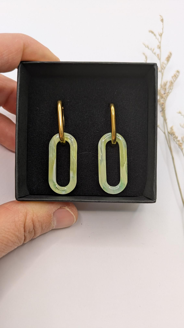 Boucles d'oreilles en pâte polymère - ovale vertes