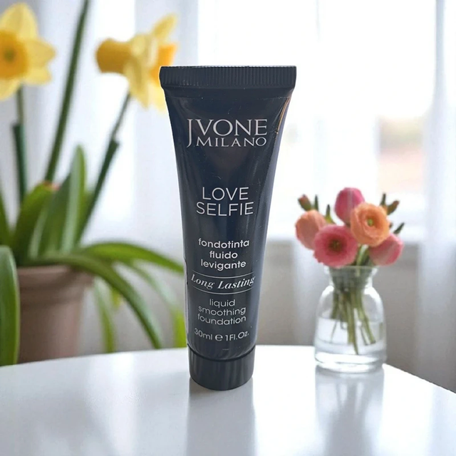 Fond de teint fluide (JVone Milano)