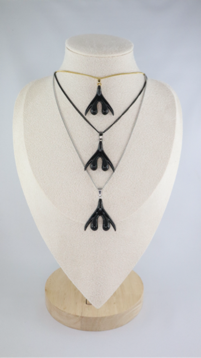 Black Pearl - Kette mit anatomisch korrektem Klitoris-Anhänger | handgefertigt in Wien