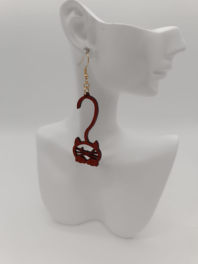 Boucles d&#039;oreilles en bois Chat