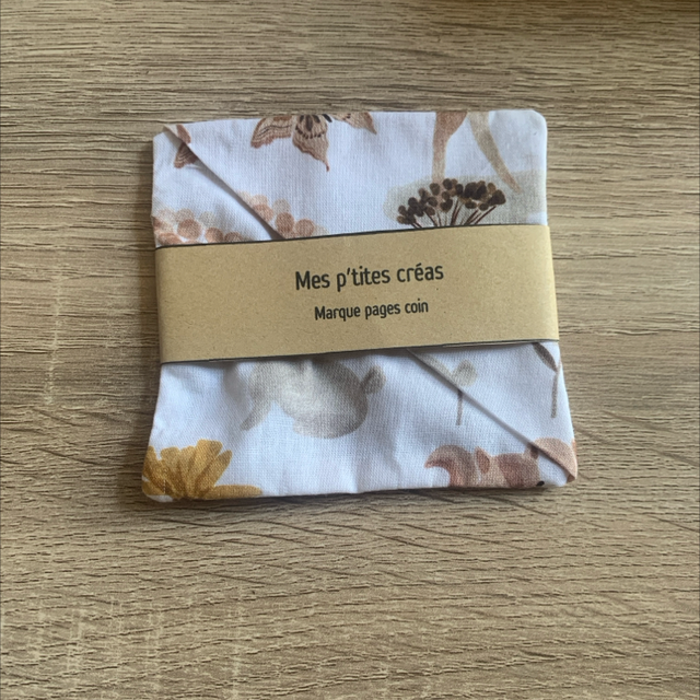 Marque pages coin en tissu