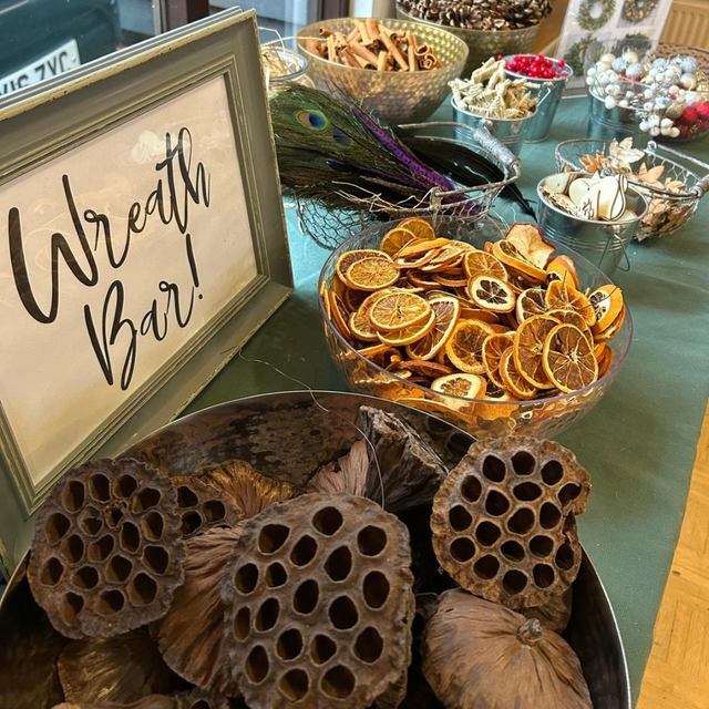 Festive Wreath Making @ Hildreth's Garden Centre (various dates)