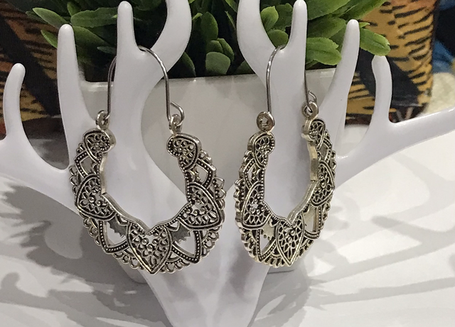 Silver Dangling Earrings- SDE56-A