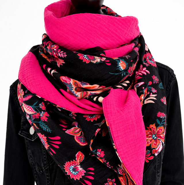 Foulard triangle — Noir Floral &amp; Rose Fuchsia