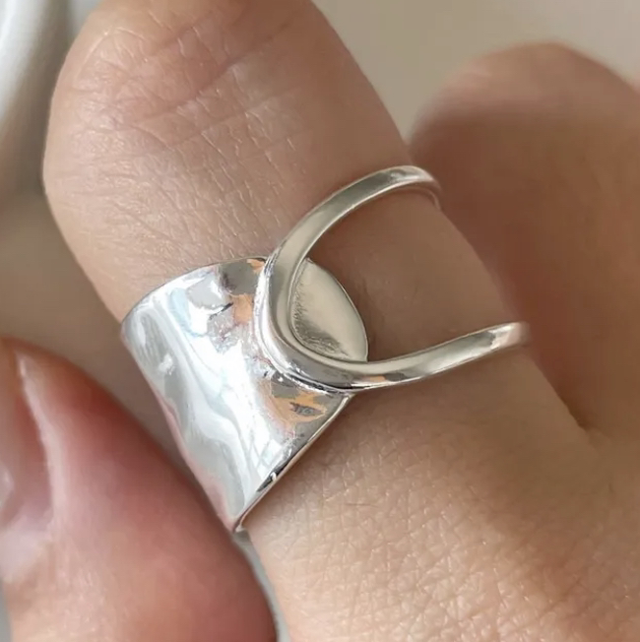 Curves Sterling Silver Ring