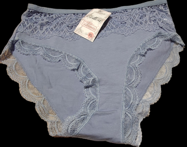 Culotte dentelle taille XL (Victoria)