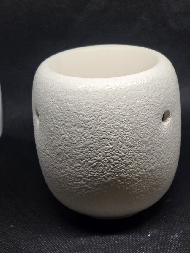 ​Brûle-Parfum en Céramique Texturée - Blanc Craie H12cm