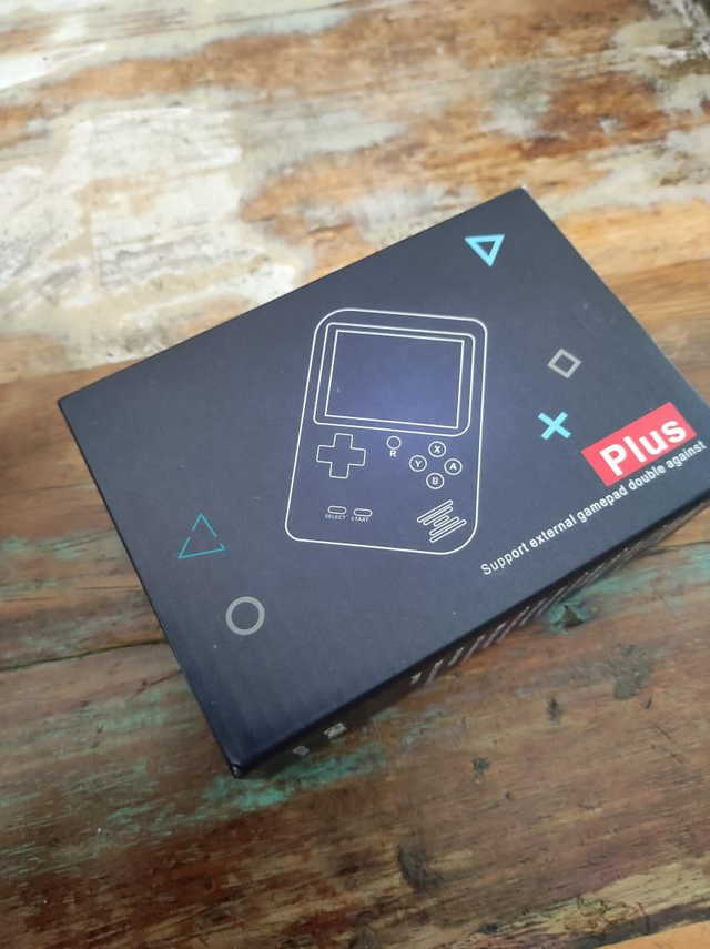 CONSOLE PORTABLE 400 JEUX 