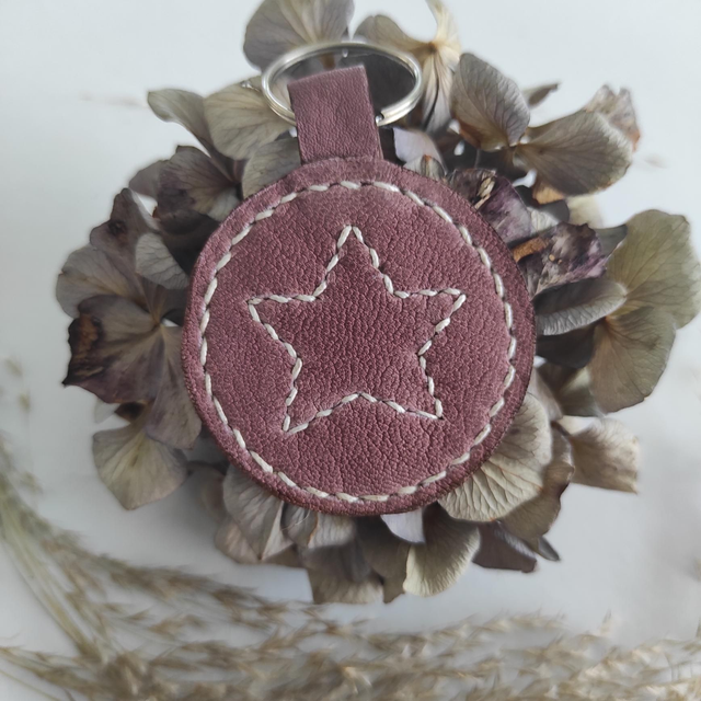 Porte clés Étoile en cuir 