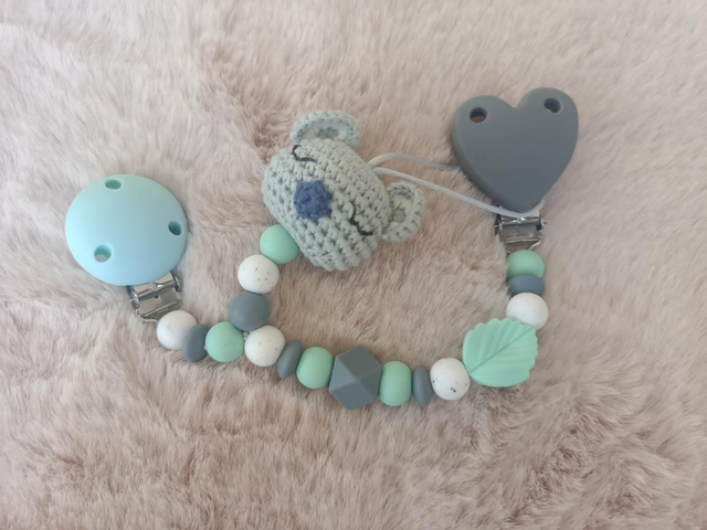 Attache doudou et tétine Crochet