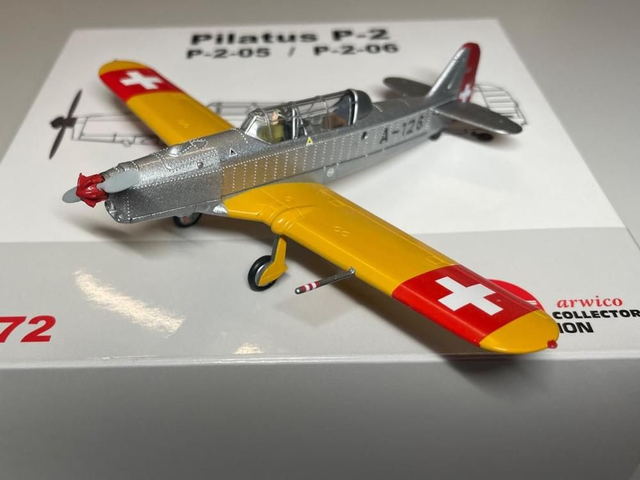Pilatus P-2 Schweizer Luftwaffe A-126 1949 Metall 