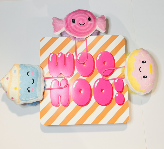 Kawaii goodies! Set of 3 jumbo paperclips Pom Pom detail!