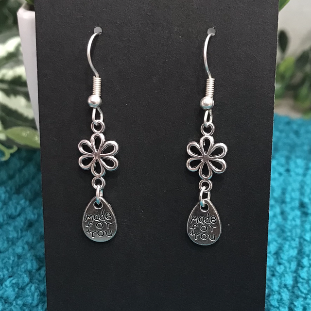 Silver Dangling Earrings- SDE127