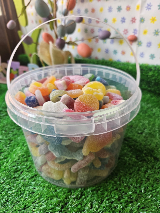 1.7Kg Sweetie Buckets ( Various) 