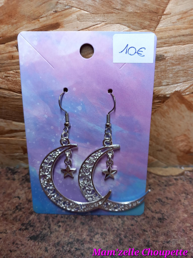Boucles d&#039;oreilles lunes