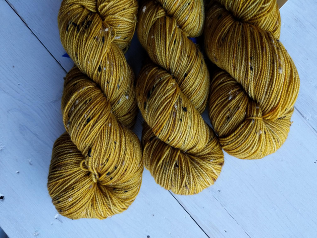 Merino/Donegal Nep 4ply Camillo100g/400m