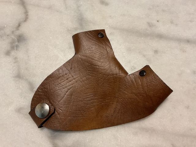 12 ... cuir N°8 protection spécial lance pierre - main gauche - T2