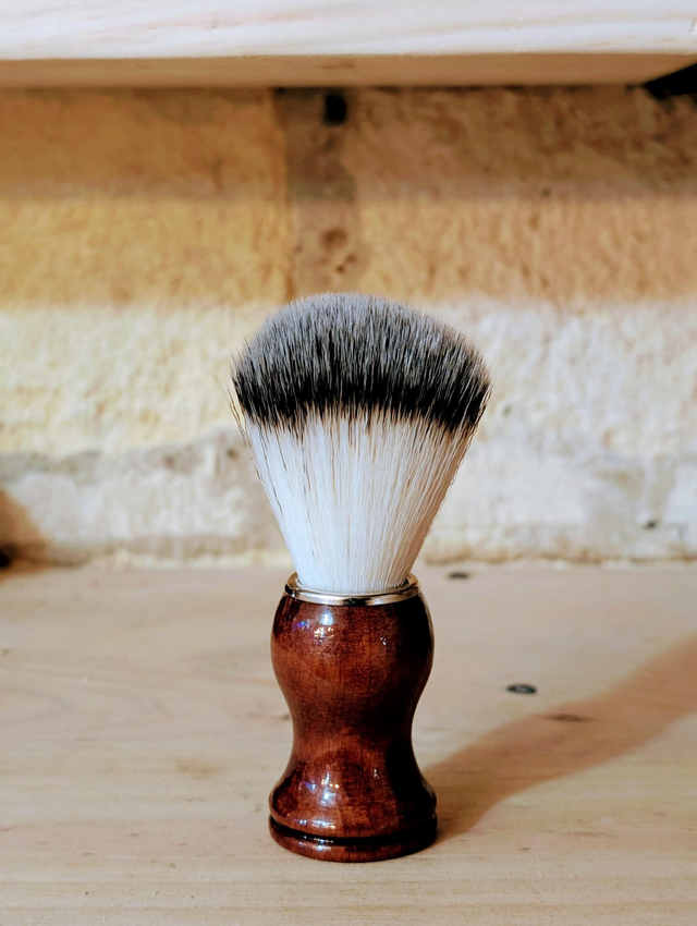 Blaireau de rasage en bois 