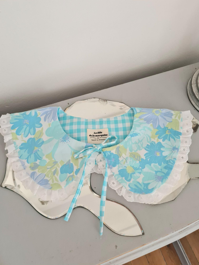 Col amovible et réversible en tissus upcyclés