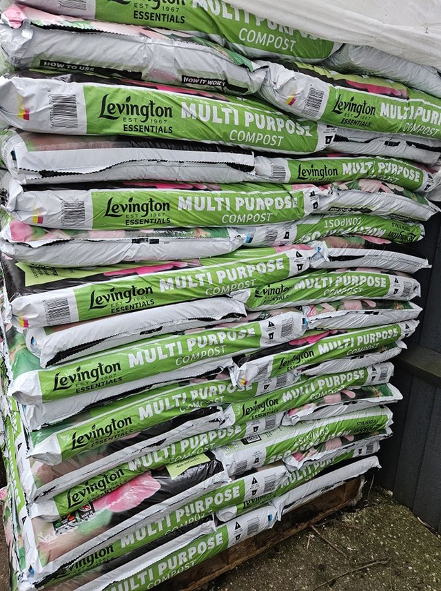 🌱Levington Peat Free Compost - 40 litre bag🌹