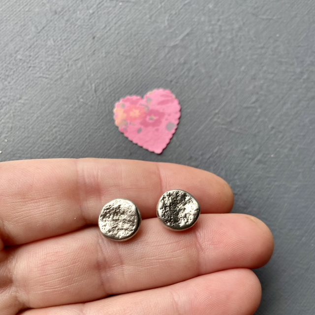 Bamburgh textures stud earrings Bebbanburg The Last Kingdom