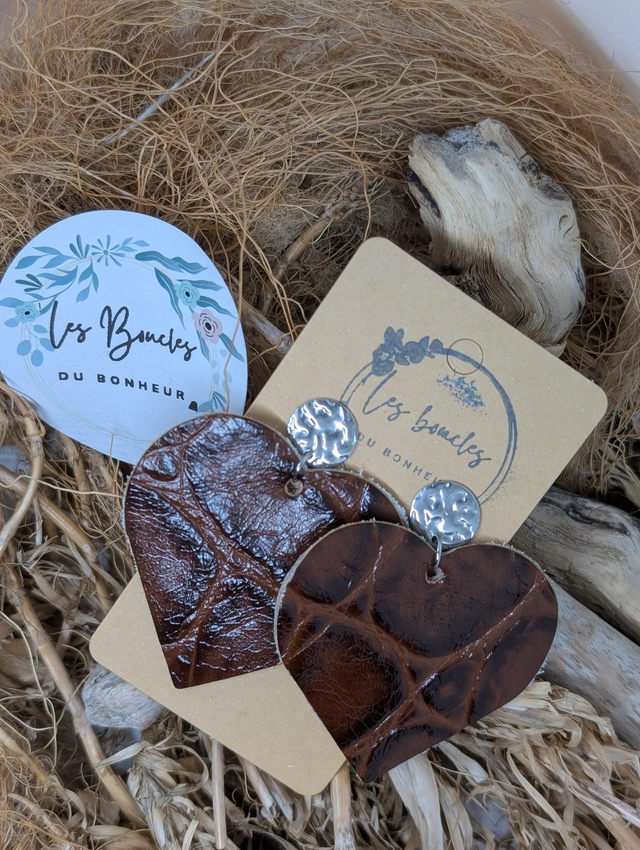 Boucles d&#039;oreilles Coeur ❤️  marron c2013