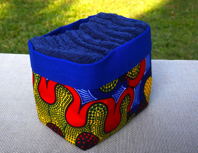 Panière Wax Cathy et 10  lingettes bleues