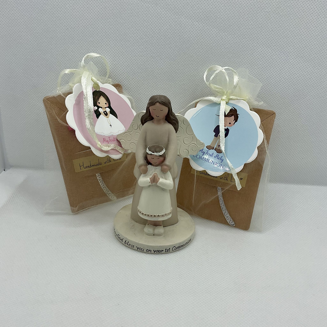 Handmade bookmark for First Communion and Christening. Cross design.