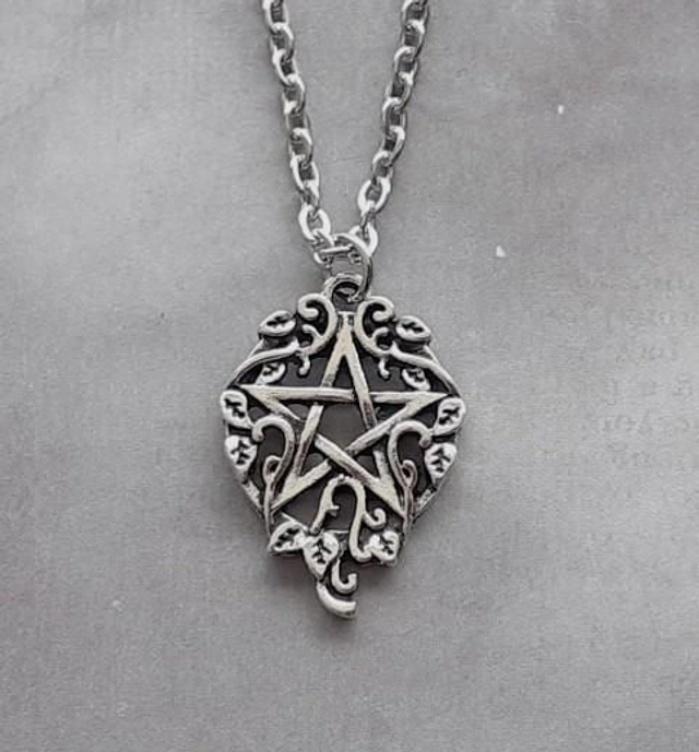 Ivy Covered Pentagram Necklace 