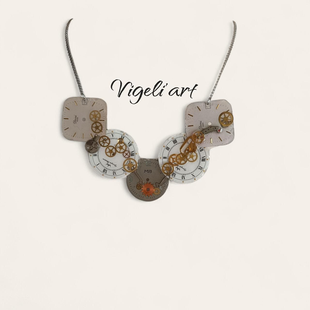 Collier rouages du temps 