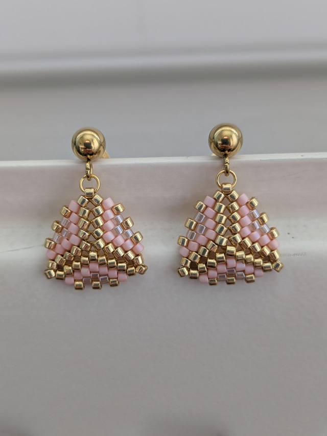 12- Boucle d&#039;oreilles losange relief