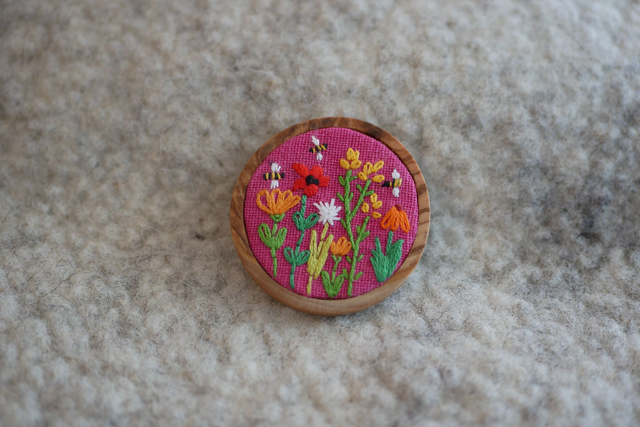 Broche Abeille