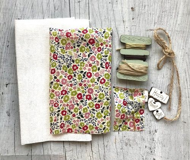 Kit de stumpwork Bricabroc de Schnappi "mon mug Amour"