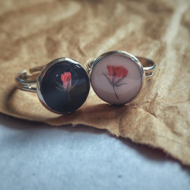 Preserved Floral Ring