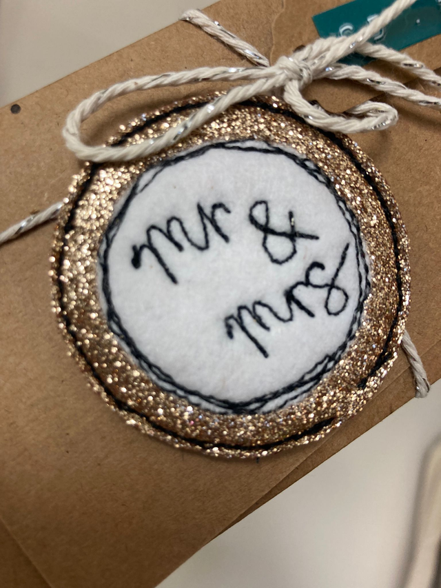 Coco Clementine Studio: Mr &amp; Mrs Plant Topper