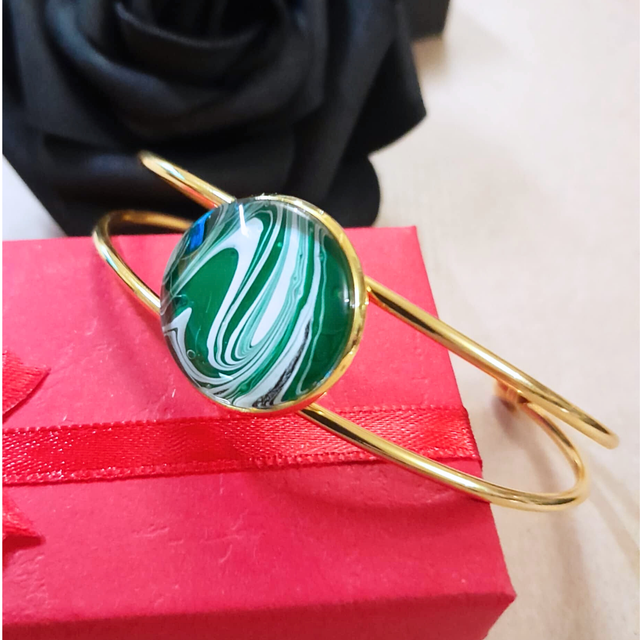 ONDE DE FRAICHEUR - Bracelet jonc - Doré - Vert &amp; blanc