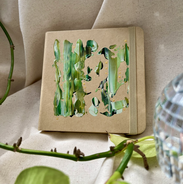 2025 |  Hardcover 12 x 12 | 05