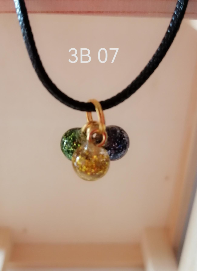 Collier 3B 07