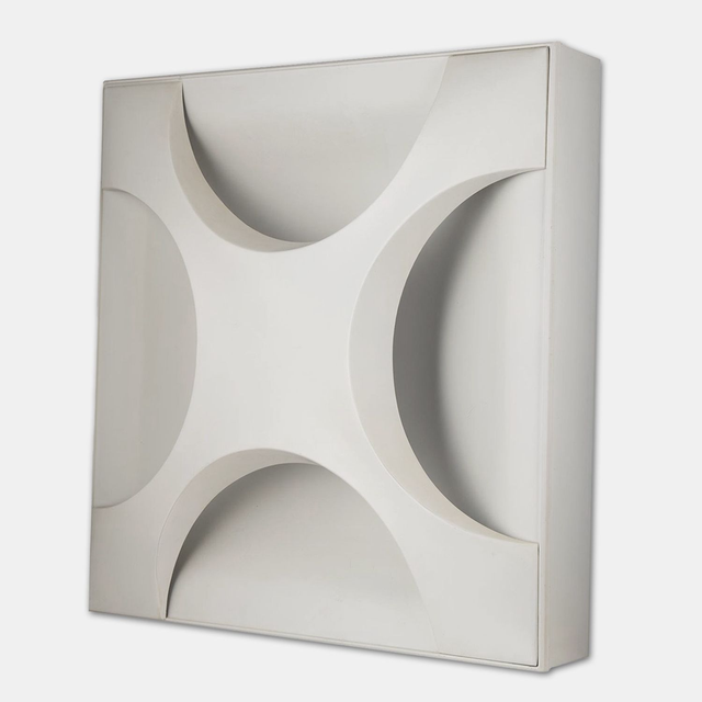 Staff Cross Oyster Wall Lamp