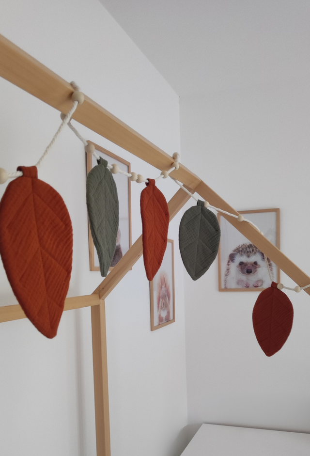  Ribambella, la guirlande de feuilles - divers coloris