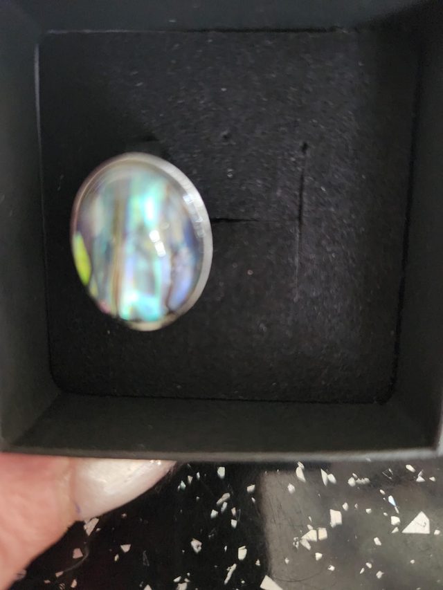 Abalone shell ring