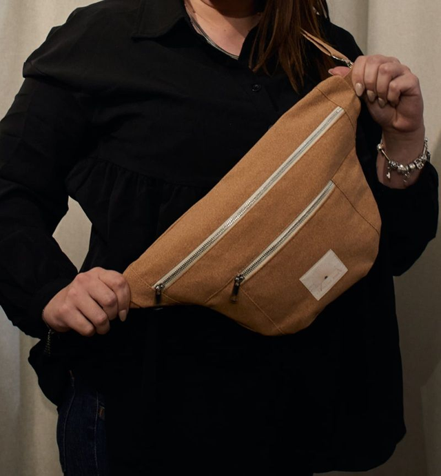 Banana Pocket's Sand