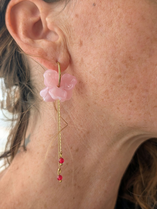 Créoles ROSALIE longues rose poudre